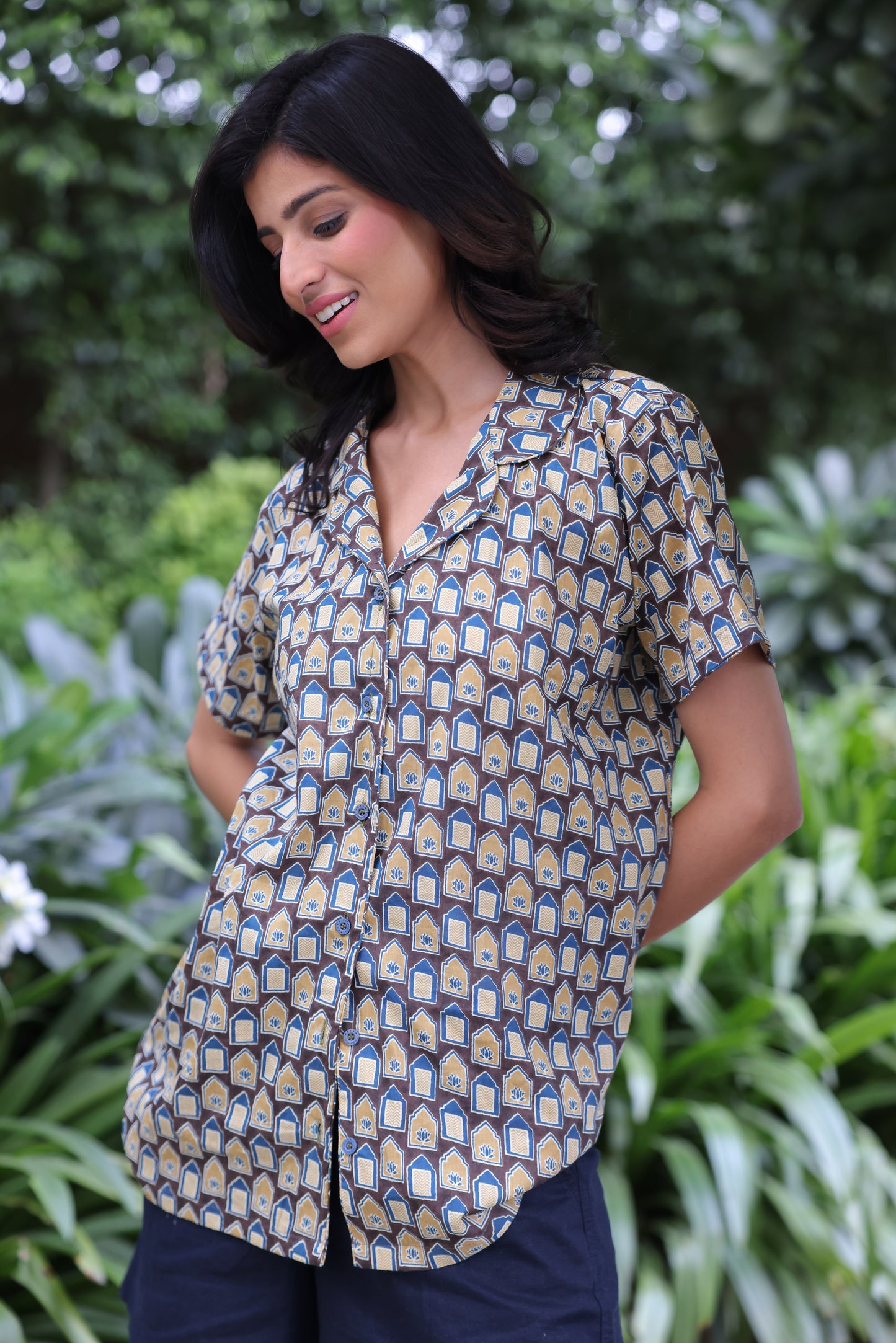 Haritage Print Relaxed Shirt &Classic Nevy Shorts